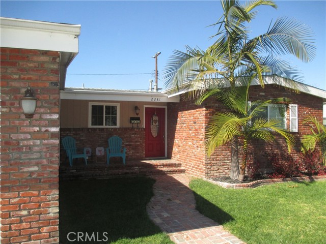 Detail Gallery Image 3 of 41 For 2281 Faust Ave, Long Beach,  CA 90815 - 3 Beds | 3 Baths