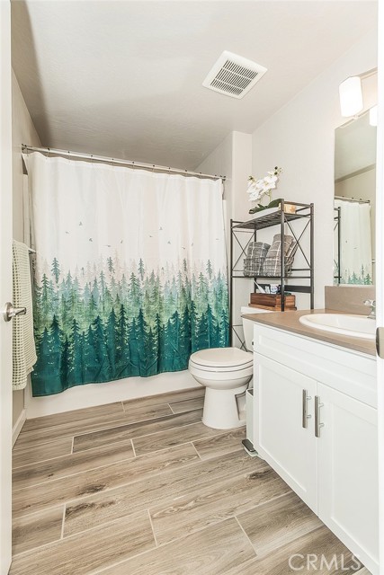 Detail Gallery Image 29 of 39 For 4085 N Sandrini, Fresno,  CA 93723 - 3 Beds | 2/1 Baths