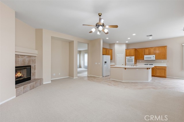 28658 Shady Brook Drive, Menifee CA: https://media.crmls.org/medias/504e1dad-f783-4227-b066-c43f56041342.jpg