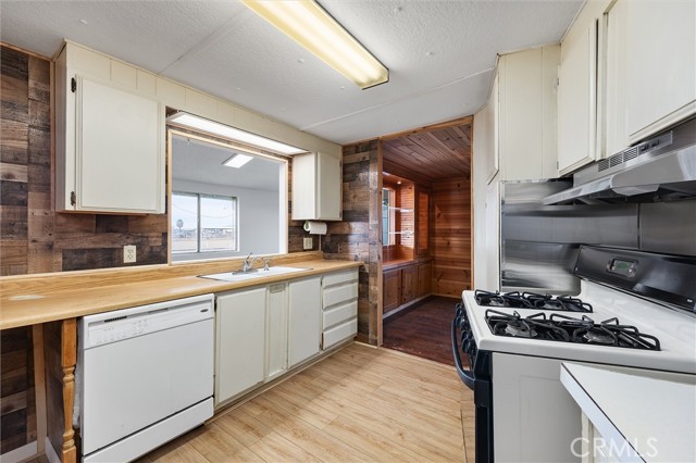 Detail Gallery Image 26 of 73 For 30751 Sharp, Shafter,  CA 93263 - 3 Beds | 2 Baths