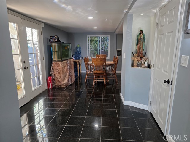 Detail Gallery Image 2 of 35 For 16511 Garfield 45b,  Paramount,  CA 90723 - 4 Beds | 2 Baths