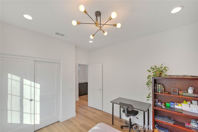 Image 32 of 75 For 4524 Anniston Avenue