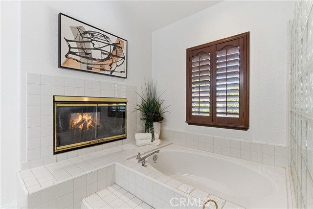 Detail Gallery Image 27 of 38 For 5750 Sugar Pine Dr, Yorba Linda,  CA 92886 - 4 Beds | 3 Baths