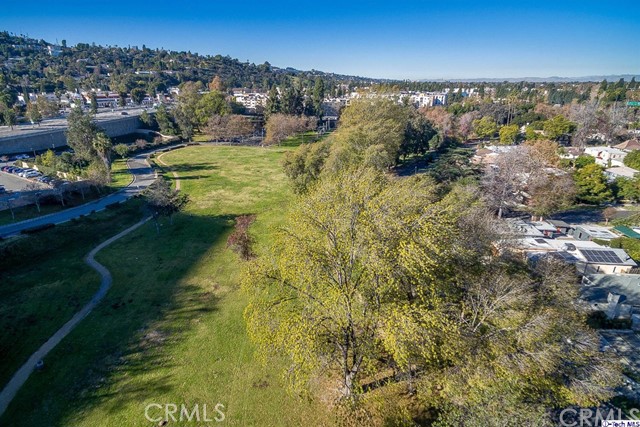 4 Bed Home for Sale in Studio City, California