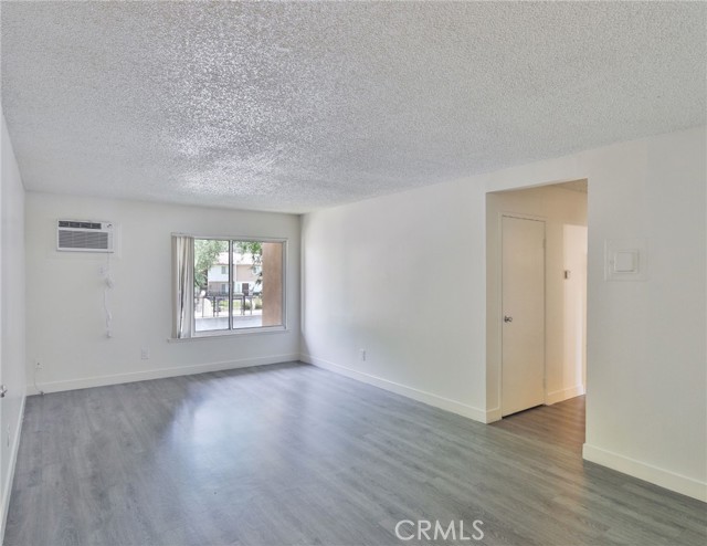 Detail Gallery Image 19 of 63 For 1066 N Orange St, Riverside,  CA 92501 - – Beds | – Baths