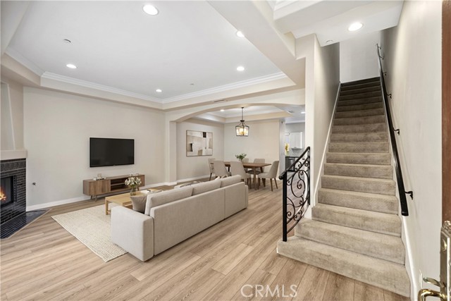 Detail Gallery Image 7 of 22 For 14535 Margate St #13,  Sherman Oaks,  CA 91411 - 3 Beds | 2/1 Baths