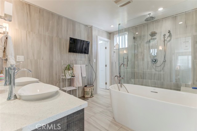 16814 Mayall Street photo 23