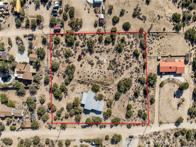 Detail Gallery Image 34 of 38 For 633 Cholla, Pinon Hills,  CA 92372 - 3 Beds | 2 Baths