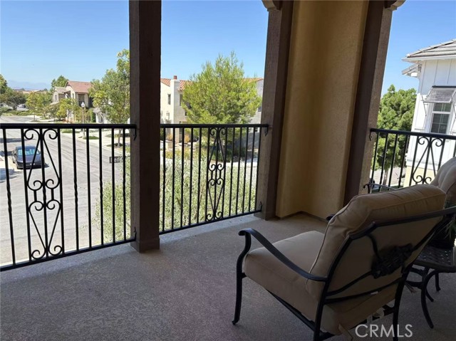 119 Kennard, Irvine CA: https://media.crmls.org/medias/5053a480-0656-4cbc-91b5-71afd480266c.jpg