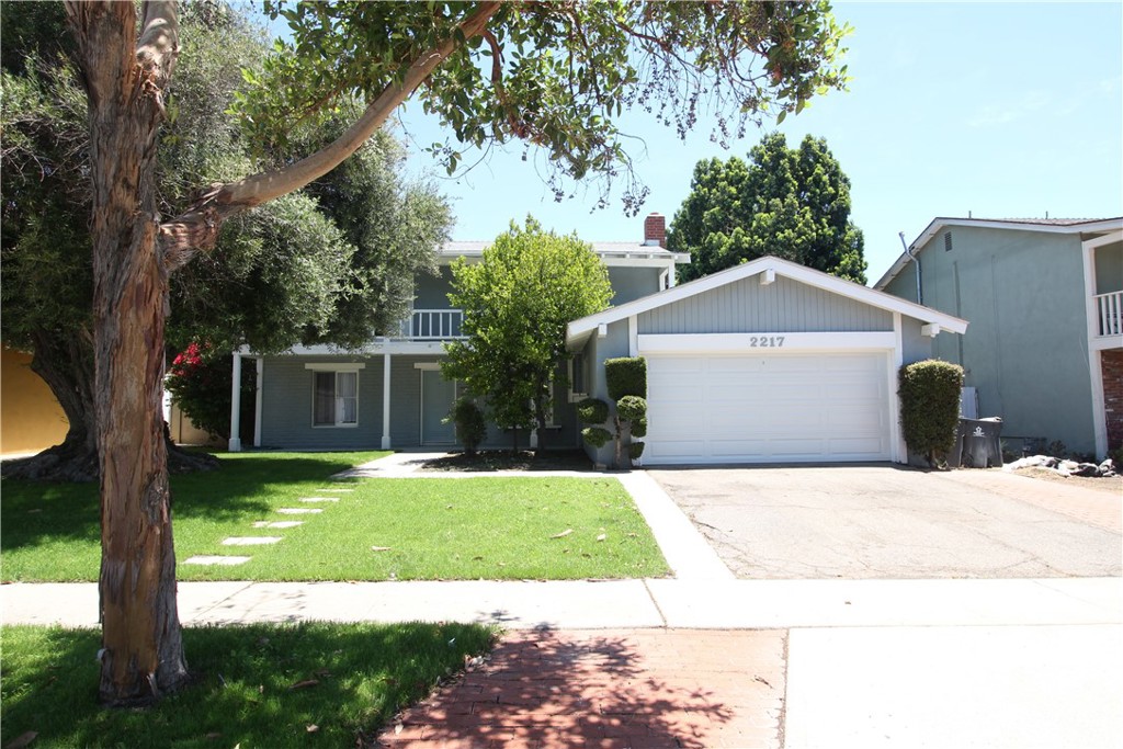 2217 Pasadena Street