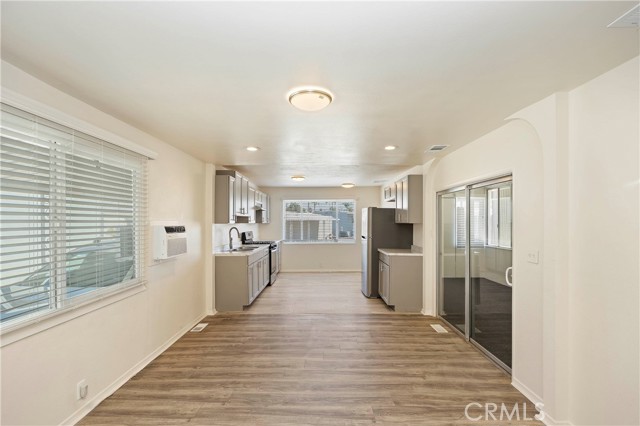 Detail Gallery Image 11 of 21 For 260 N Lyon Ave #6,  Hemet,  CA 92543 - 2 Beds | 1 Baths