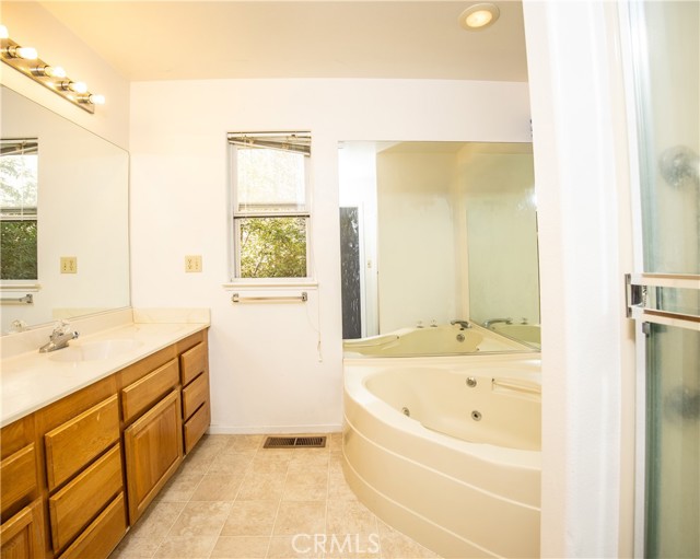 Detail Gallery Image 27 of 59 For 16744 Buckhorn, Hidden Valley Lake,  CA 95467 - 3 Beds | 2 Baths