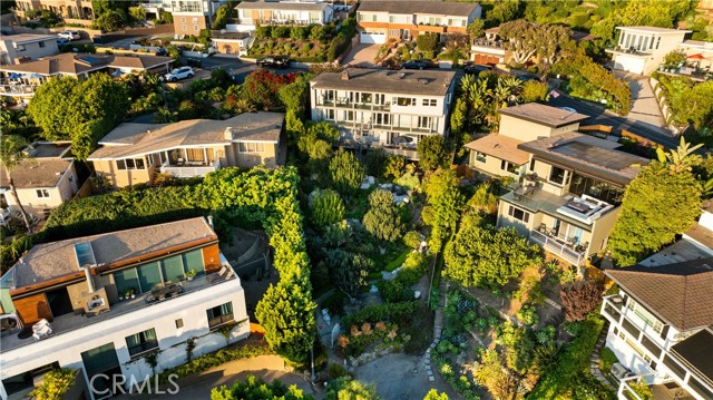 Detail Gallery Image 5 of 50 For 905 Canyon View Dr, Laguna Beach,  CA 92651 - 4 Beds | 4/1 Baths