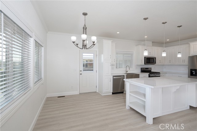 201 Five Cities Drive, Pismo Beach CA: https://media.crmls.org/medias/50555a79-6039-4277-847f-812eec0b69ab.jpg