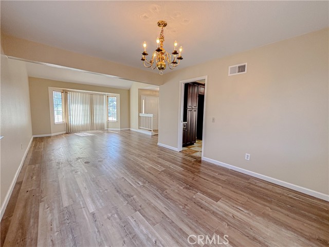 39360 Longhorn Court, Palmdale CA: https://media.crmls.org/medias/5055e600-7ae9-417c-aa5c-432dd10fa889.jpg