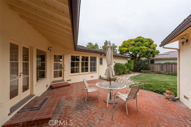 2640 Via Rivera, Palos Verdes Estates, California 90274, 4 Bedrooms Bedrooms, ,2 BathroomsBathrooms,Residential,Sold,Via Rivera,PV23148665