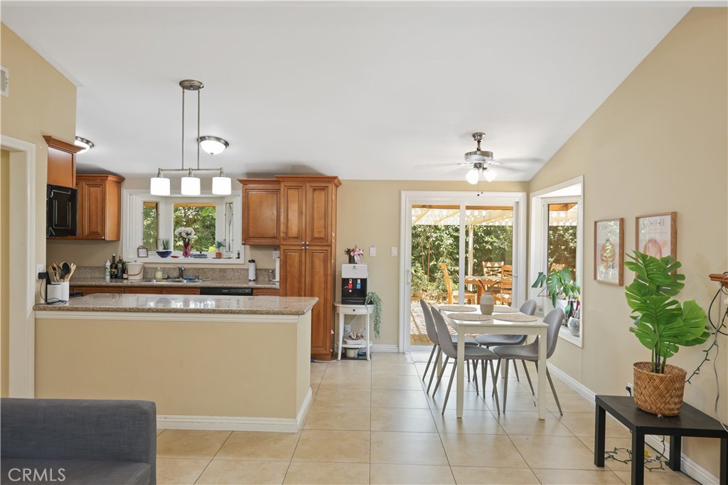 MLS #OC25260257 image #7