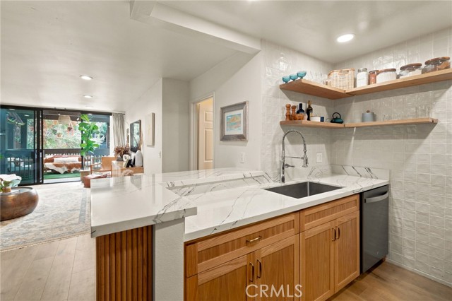 7765 W 91st ST Unit: F2101