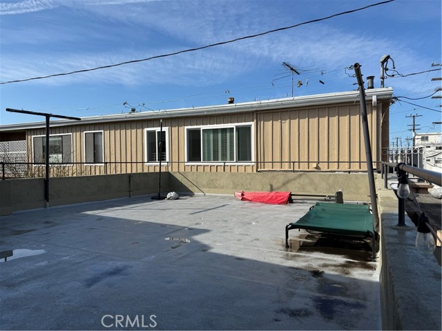 2648 23rd Street, Santa Monica CA: https://media.crmls.org/medias/5058071a-2eed-49fc-bb1b-200274b0fe7f.jpg