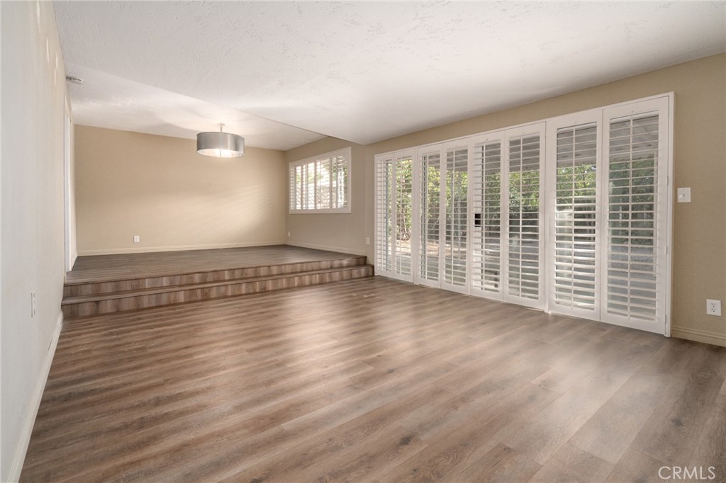 MLS #CV25220399 image #17