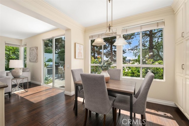 26112 Calle Cresta, Mission Viejo CA: https://media.crmls.org/medias/50589a1b-2856-437b-9245-9f4812909c54.jpg