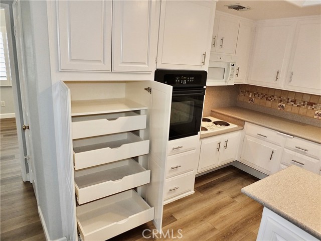 Detail Gallery Image 20 of 53 For 1560 Homewood Rd #114-L,  Seal Beach,  CA 90740 - 2 Beds | 2 Baths