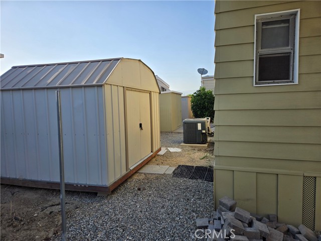 4400 Philadelphia Street, Chino CA: https://media.crmls.org/medias/505b516c-ca33-453a-b80b-79aba5f4fd8b.jpg
