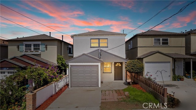 1709 Speyer Lane, Redondo Beach, California 90278, 3 Bedrooms Bedrooms, ,2 BathroomsBathrooms,Residential,For Sale,Speyer,CV24180986