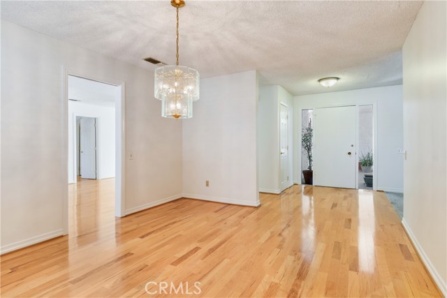 Detail Gallery Image 9 of 40 For 1517 Pamela Crest, Redlands,  CA 92373 - 4 Beds | 3 Baths