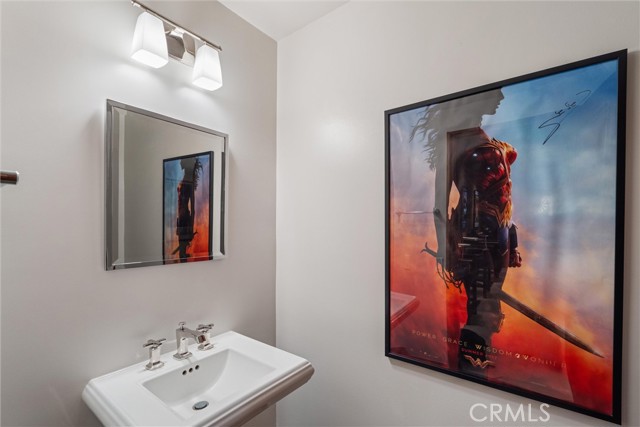 23060 Doris Way, Torrance CA: https://media.crmls.org/medias/505d5933-94ef-44b9-8254-f00c288557e4.jpg