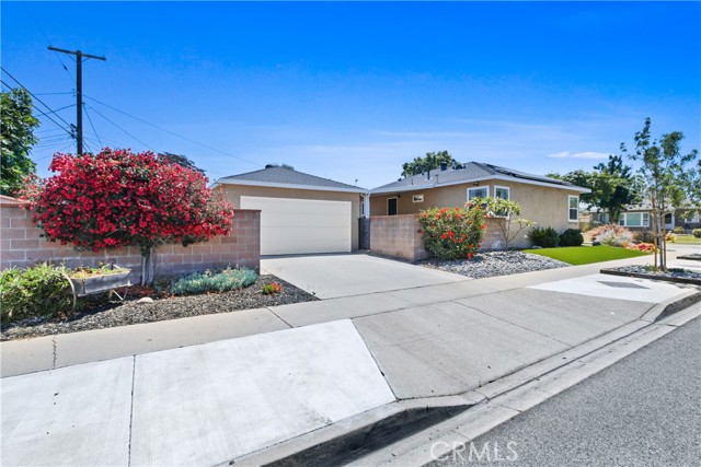Image 2 for 6003 Greenmeadow Rd, Lakewood, CA 90713