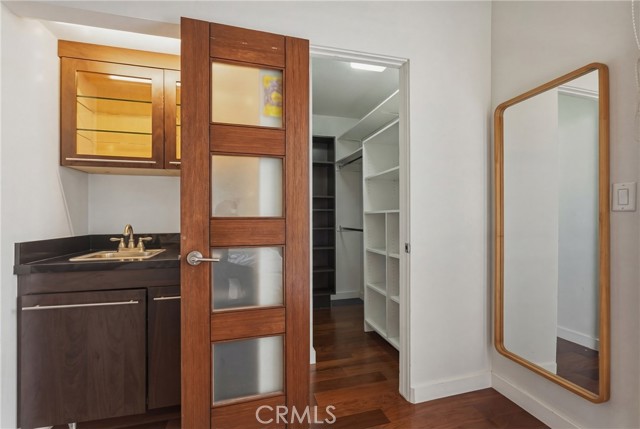 Detail Gallery Image 21 of 48 For 13231 Fiji Way #H,  Marina Del Rey,  CA 90292 - 3 Beds | 2/1 Baths