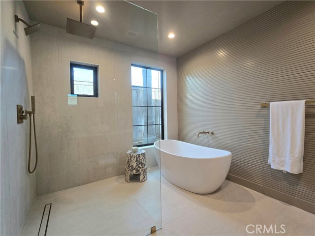 Detail Gallery Image 38 of 49 For 7907 Vicksburg, Los Angeles,  CA 90045 - 4 Beds | 3/1 Baths