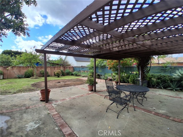 Detail Gallery Image 19 of 23 For 10427 Kewen, Pacoima,  CA 91331 - 3 Beds | 2 Baths