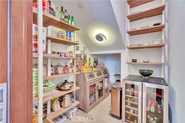 Detail Gallery Image 29 of 73 For 719 1st Pl, Hermosa Beach,  CA 90254 - 4 Beds | 4 Baths