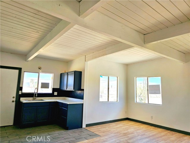 Detail Gallery Image 6 of 18 For 72490 Sunnyslope Dr, Twentynine Palms,  CA 92277 - 3 Beds | 2 Baths