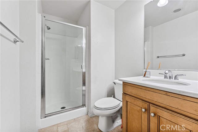 15601 N Peak Lane, Fontana CA: https://media.crmls.org/medias/50603fcb-d8b3-4d39-a3c4-53faa8d7c63b.jpg