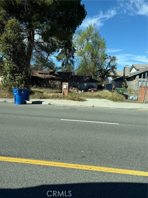 5437 Shoup Ave, Woodland Hills CA: https://media.crmls.org/medias/5060e85e-1e16-49b8-848a-31f5e5105ef9.jpg