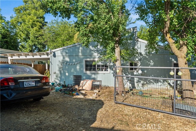 2870 Orange Avenue, Oroville CA: https://media.crmls.org/medias/506105fb-3414-4133-a31b-526863f33db4.jpg