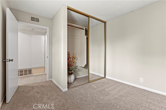 Detail Gallery Image 27 of 36 For 16962 Westwood Ln #19,  Huntington Beach,  CA 92647 - 3 Beds | 2/1 Baths