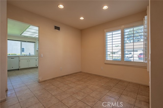 Detail Gallery Image 9 of 30 For 35207 Village 35, Camarillo,  CA 93012 - 2 Beds | 2 Baths