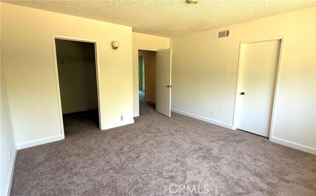 Detail Gallery Image 15 of 23 For 11153 Amigo Ave, Porter Ranch,  CA 91326 - 4 Beds | 2 Baths