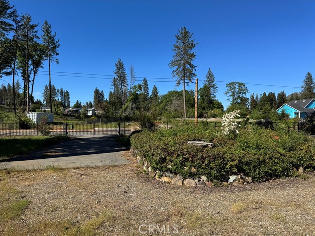 Detail Gallery Image 1 of 1 For 1650 Hucka Ln, Paradise,  CA 95969 - – Beds | – Baths