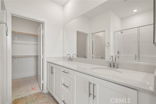 Detail Gallery Image 10 of 11 For 1590 E. Hermosa Lane #2, Placentia,  CA 92870 - 2 Beds | 2/1 Baths
