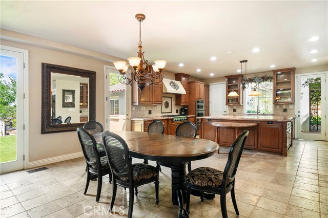 42179 Calle Paramo, Murrieta CA: https://media.crmls.org/medias/5063cb73-2a02-4268-8a6c-0b49067a0c2f.jpg