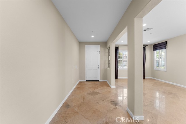 1581 Margit Street, Redlands CA: https://media.crmls.org/medias/5063f43e-2cac-4c5f-b6ba-d175b8c3a7ee.jpg