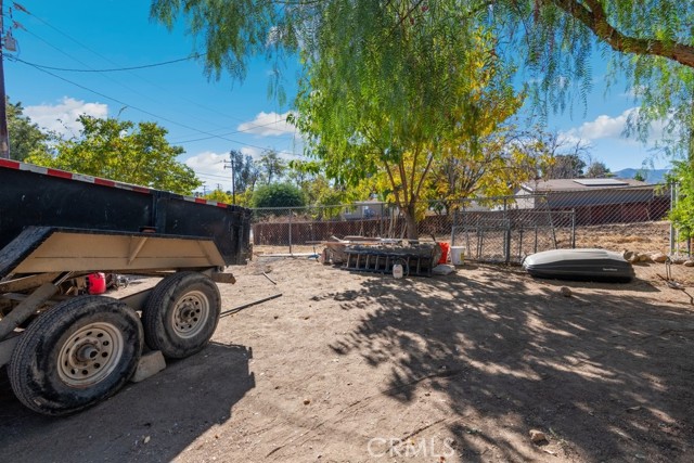 Detail Gallery Image 31 of 33 For 29251 Pierrott Ave, Lake Elsinore,  CA 92530 - 3 Beds | 2 Baths