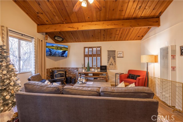 Detail Gallery Image 7 of 21 For 714 Elysian Bld, Big Bear City,  CA 92314 - 1 Beds | 1 Baths