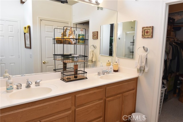 24578 Littlehorn Drive, Corona CA: https://media.crmls.org/medias/50657e76-b83d-4192-88c5-044739ac5b87.jpg