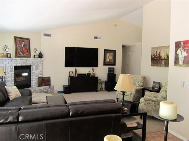 Detail Gallery Image 7 of 21 For 130 Hawley, Templeton,  CA 93465 - 3 Beds | 2 Baths